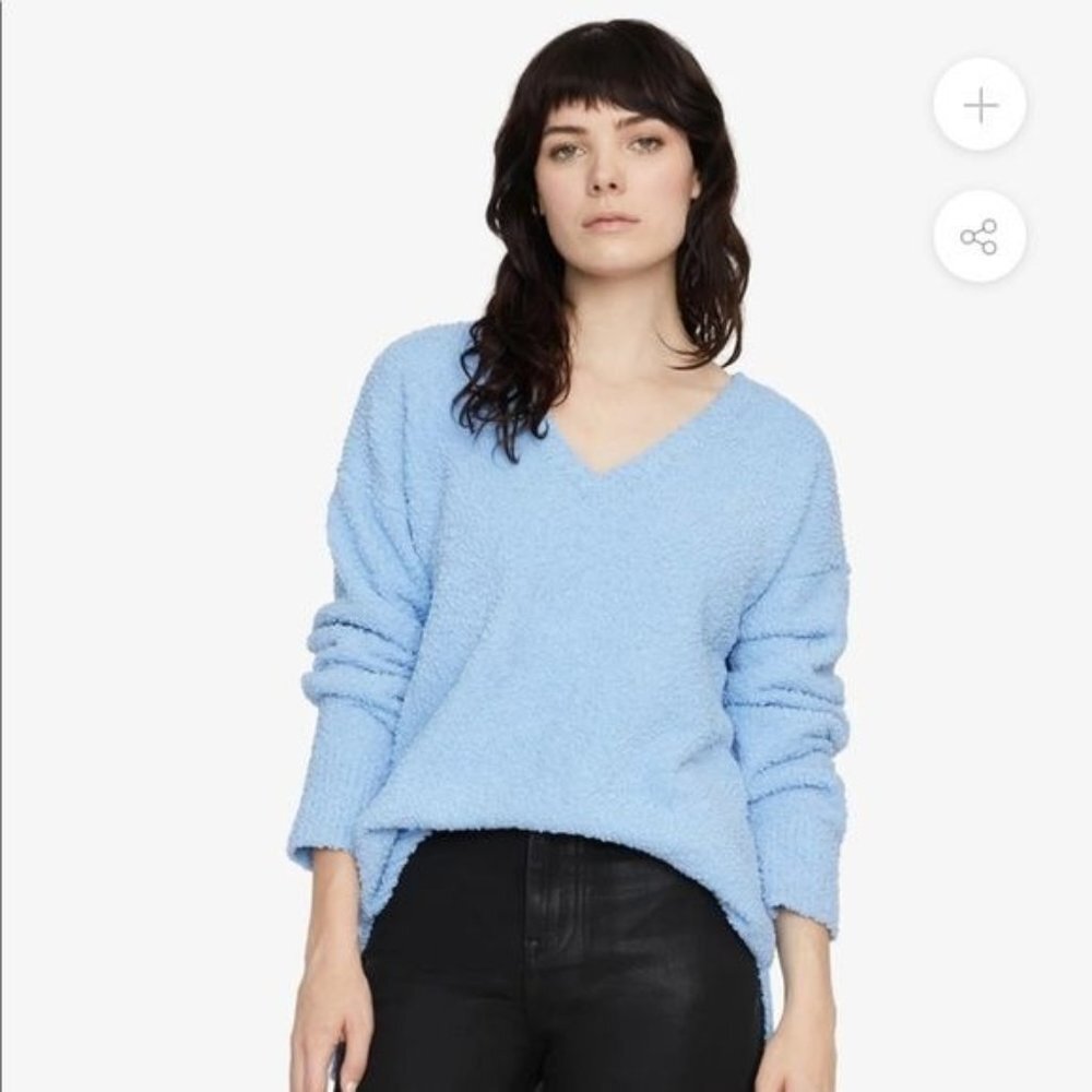 NWT Sanctuary V Neck Teddy Sweater Snow Light Blue Size XXS